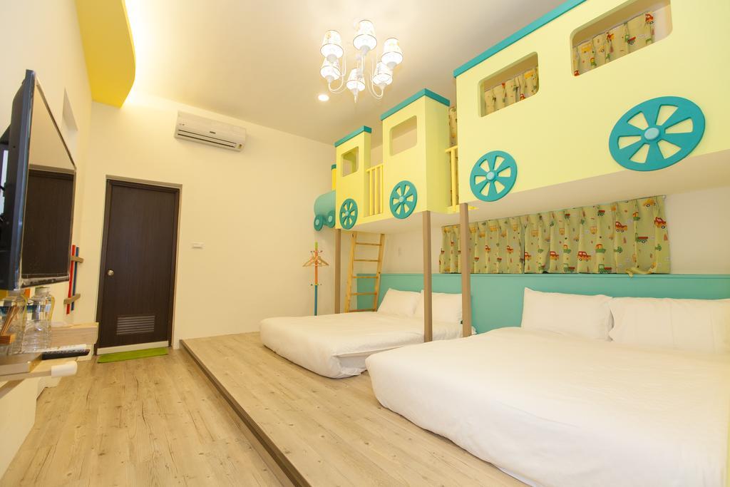 Dream Out Of Eggs And Children Apartment Hualien City Exterior photo